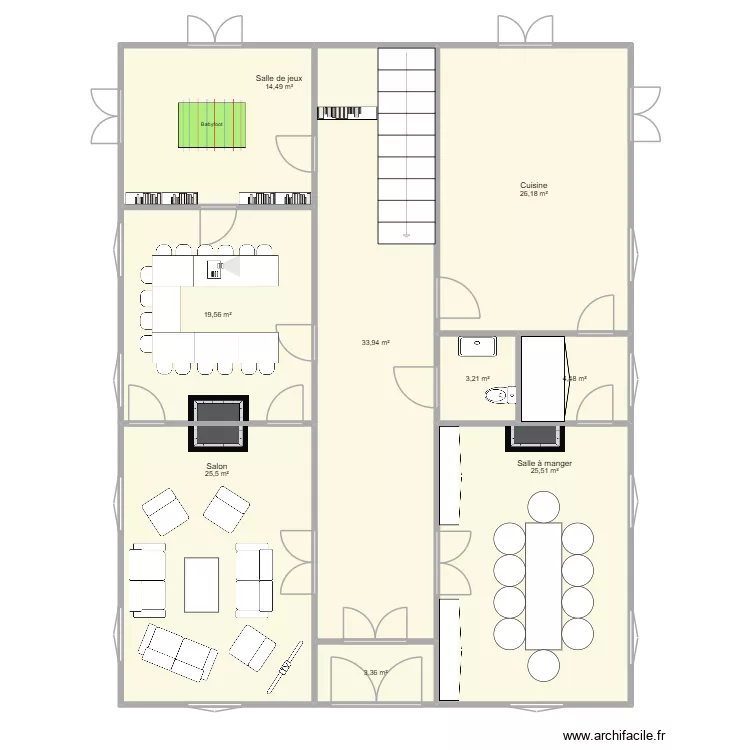 Maison Maitre. Plan de 9  et 156 m²