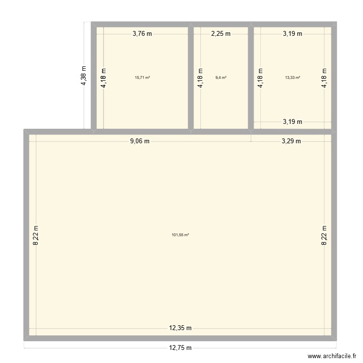 RDC. Plan de 4 pièces et 140 m2