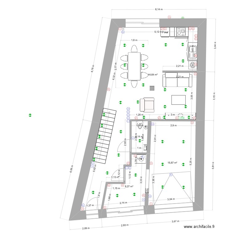 News RDC 25.07. Plan de 9 pièces et 139 m2
