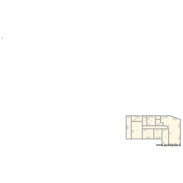 660 nidem. Plan de 12 pièces et 193 m2