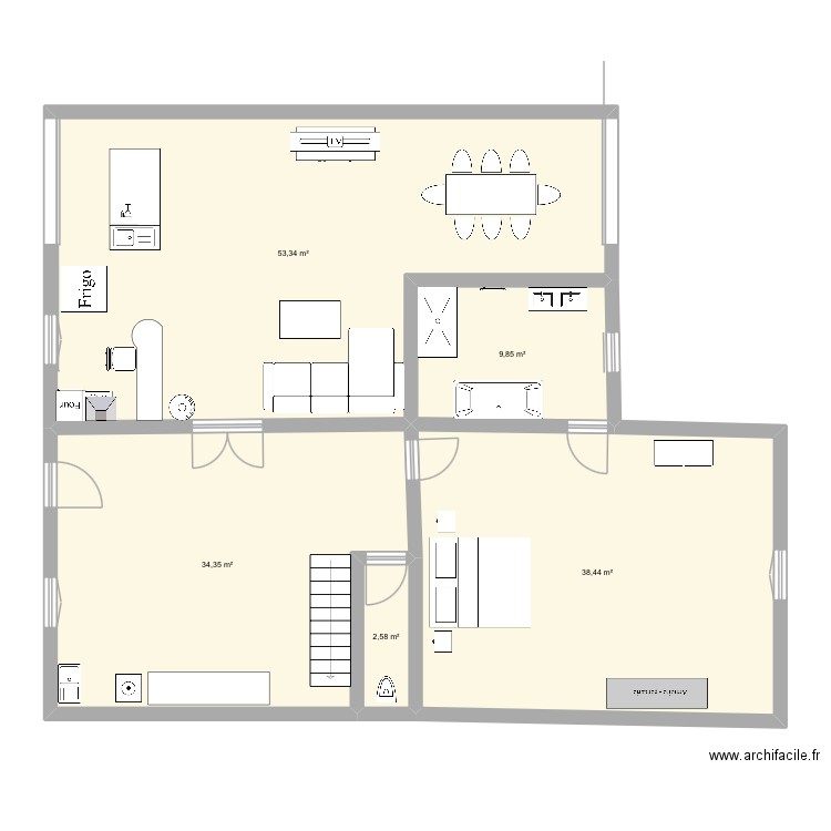 Publy. Plan de 5 pièces et 139 m2