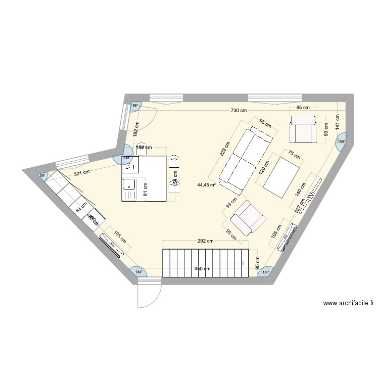 Aubenas 1er Etage. Plan de 4 pièces et 90 m2