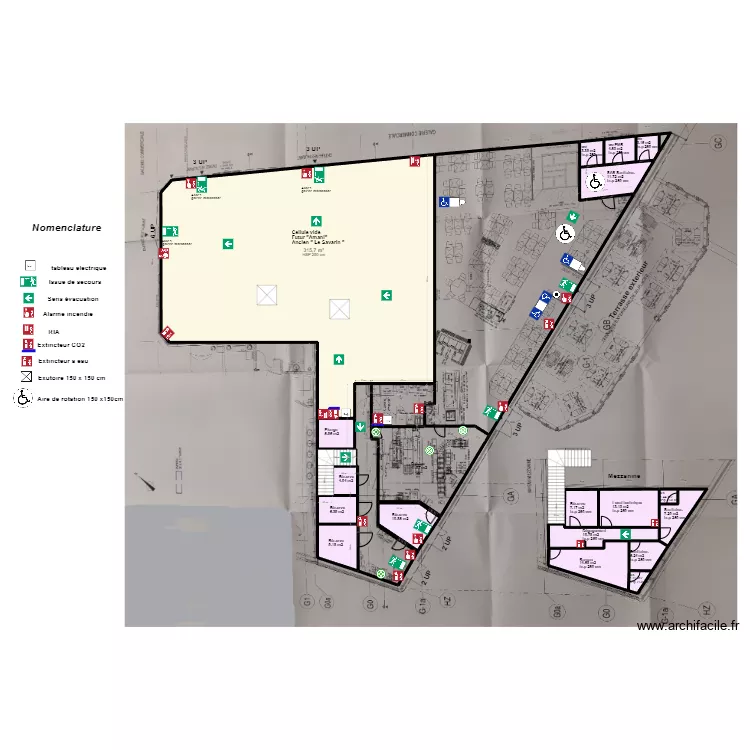 "Amani" Anciennement Le Savarin apr&egrave;s s&eacute;paration de la cellule. Plan de 