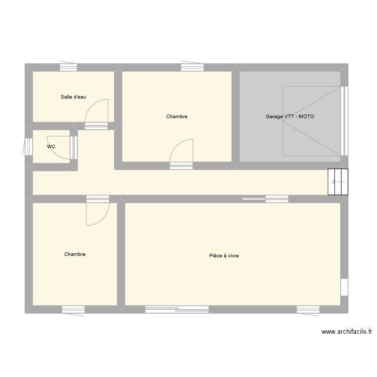 GR3307. Plan de 7 pièces et 78 m2