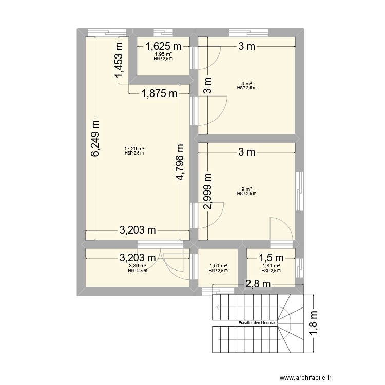 app. Plan de 7 pièces et 44 m2
