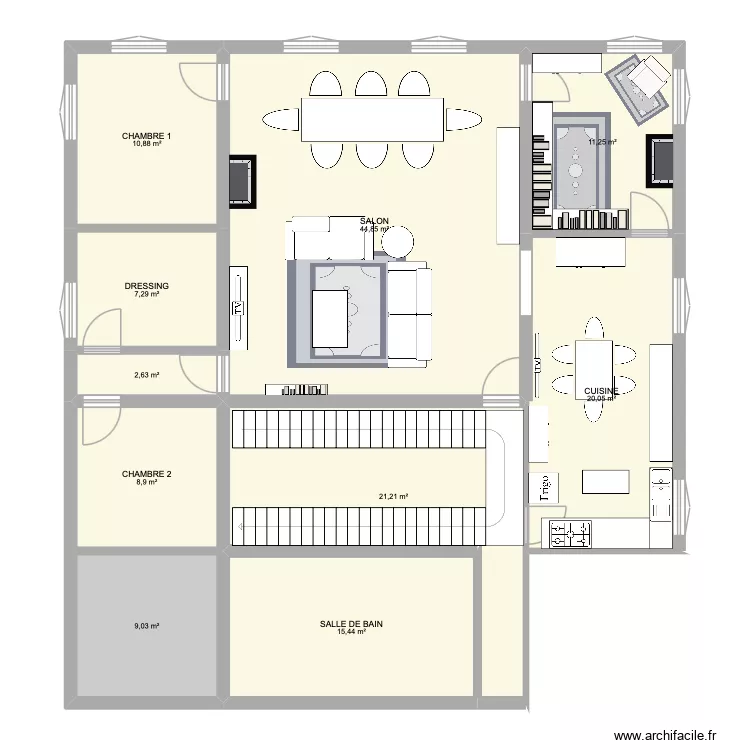 cave. Plan de 10  et 152 m²