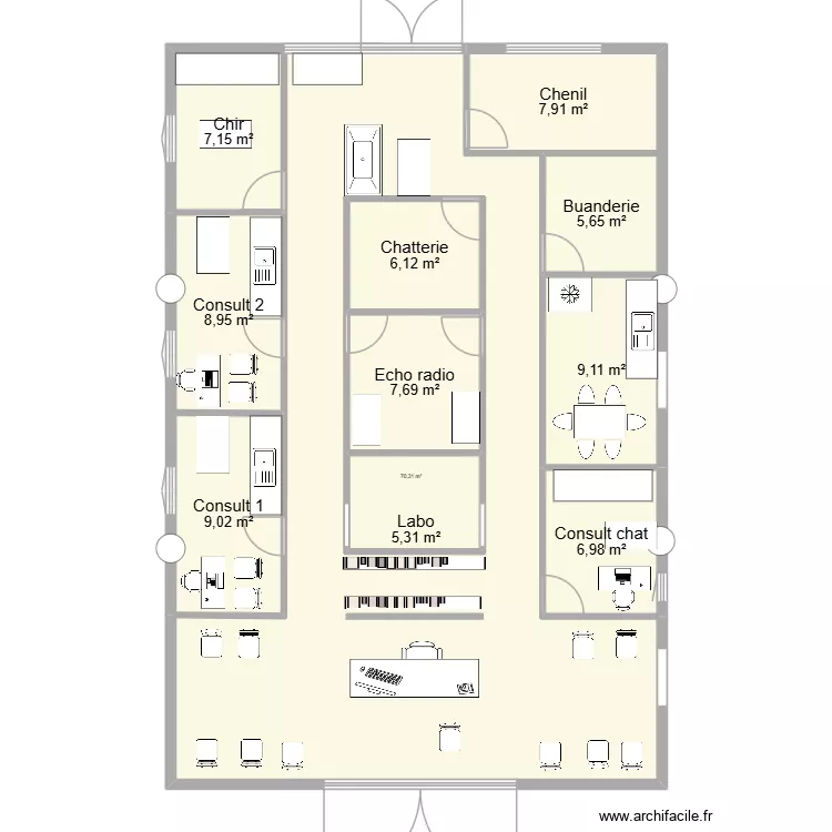 Clinique. Plan de 11 et 166 m² Clinique. Plan de 11 et 166 m²