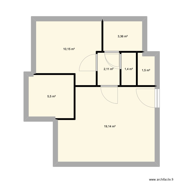 appartement. Plan de 7 pièces et 43 m2