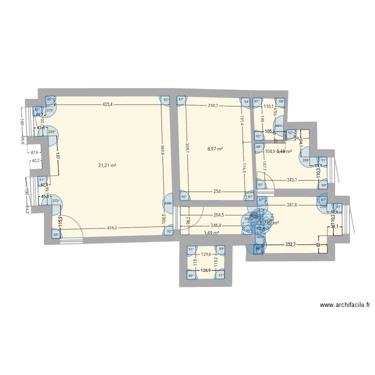 Lapa 3 V2. Plan de 5 pièces et 45 m2