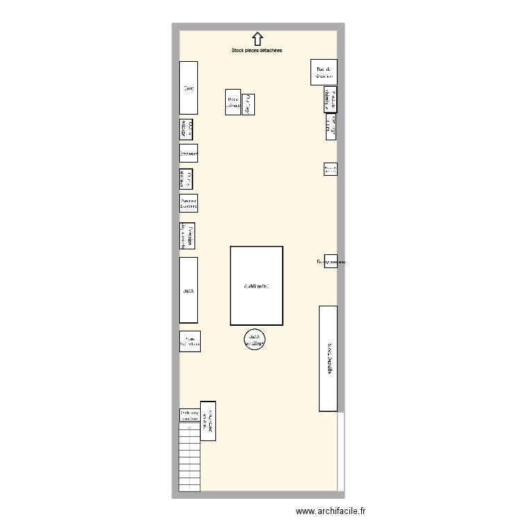 plan atelier. Plan de 1 pièce et 105 m2