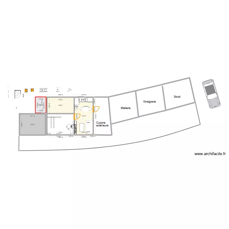 Maison abeille finie. Plan de 4  et 36 m²