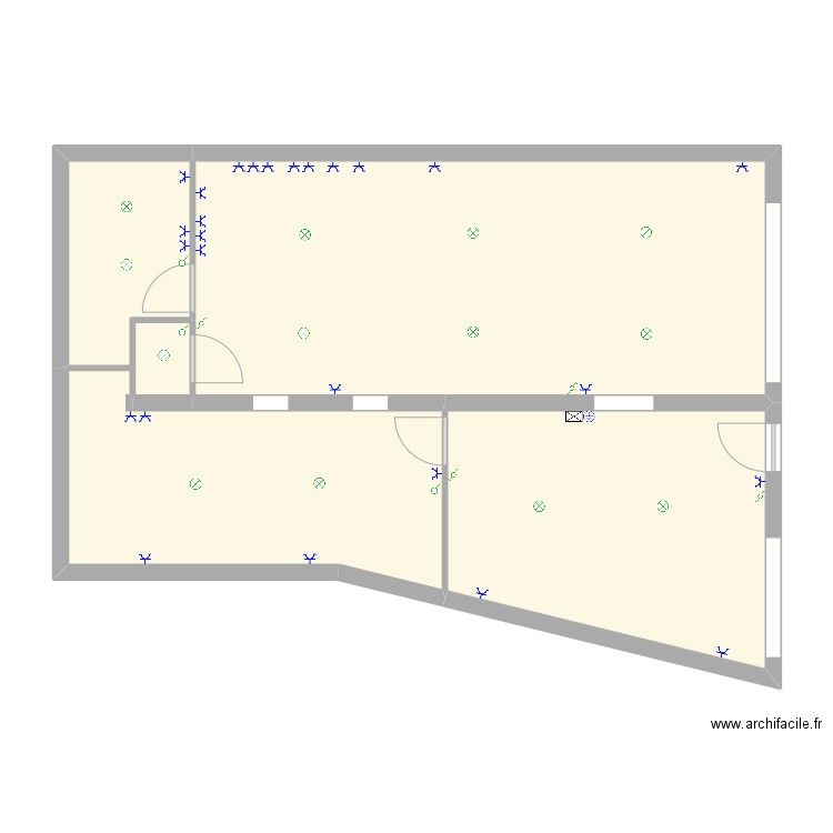 molines. Plan de 5 pièces et 81 m2