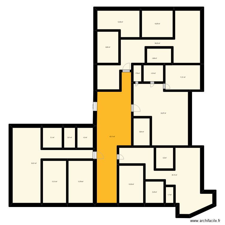 5 Place de la Liberté. Plan de 22 pièces et 306 m2