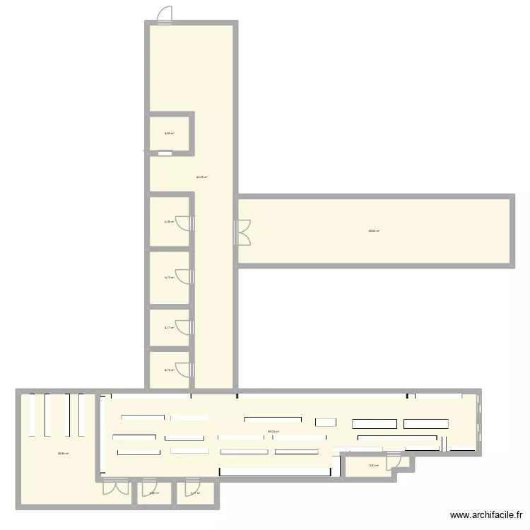 carrefour. Plan de 12  et 271 m²