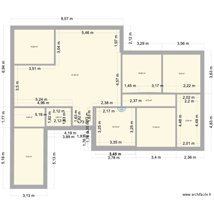 BrunoetManue. Plan de 11 pièces et 138 m2