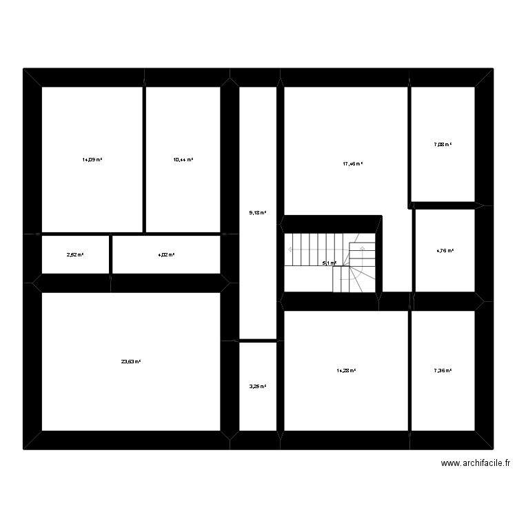 Les monthairons. Plan de 23 pièces et 258 m2