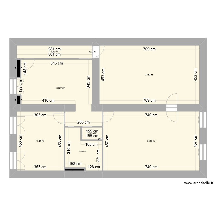 Tissot existant. Plan de 11 pièces et 124 m2