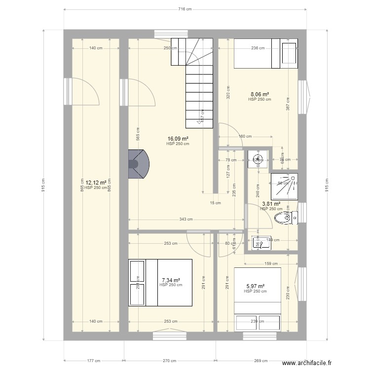 stassinos RDC. Plan de 6 pièces et 53 m2