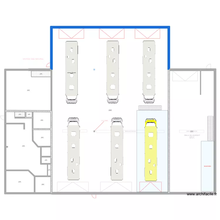 Ch&acirc;teauguay futur. Plan de 24  et 2251 m²