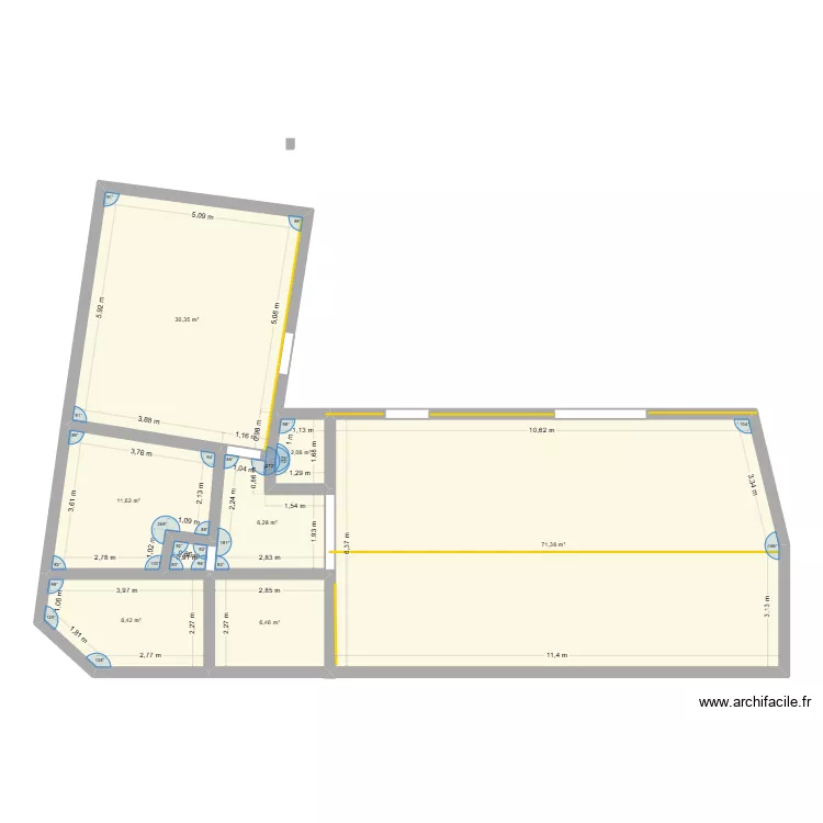 maison 2. Plan de 8  et 137 m²