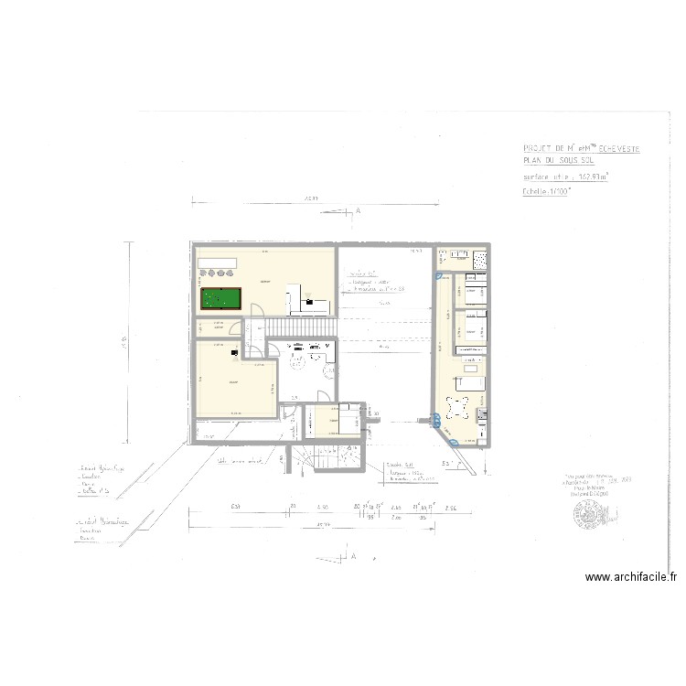 Sous-Sol. Plan de 9 pièces et 115 m2