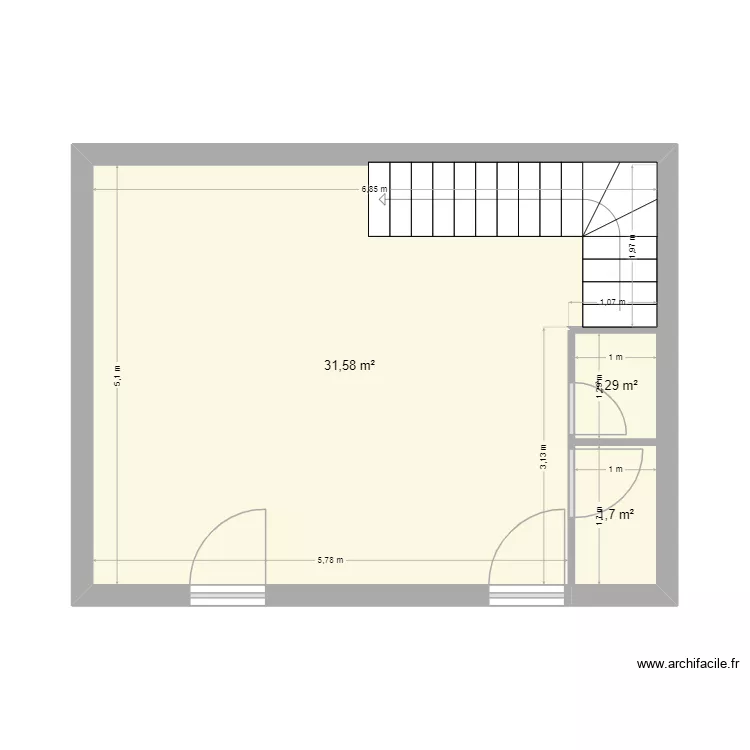 Bollene. Plan de 3  et 35 m²