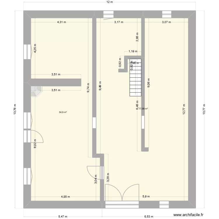 LA FONDERIE ACTUELLE. Plan de 2  et 133 m²