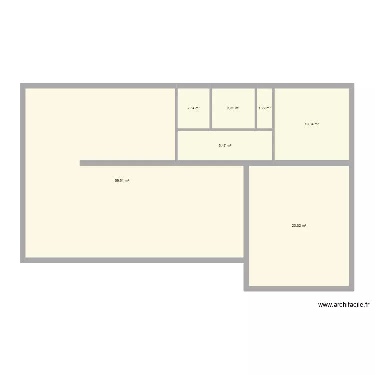 Maison. Plan de 7 Pièces et 105 m² Maison. Plan de 7 Pièces et 105 m²