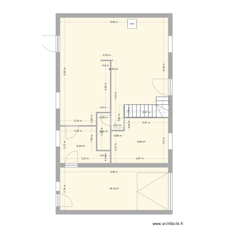 4 R0. Plan de 5 pièces et 83 m2