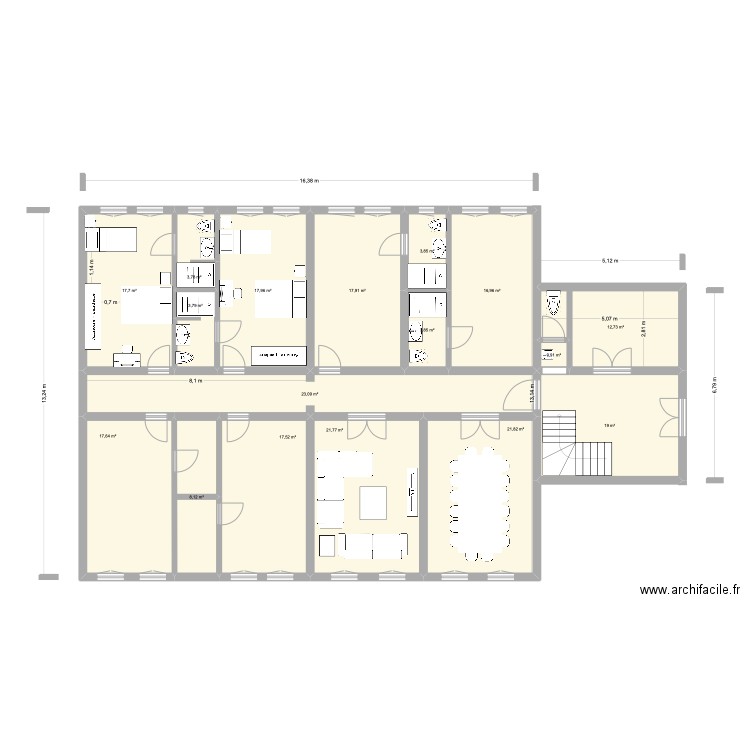 Maison abri. Plan de 17 pièces et 228 m2