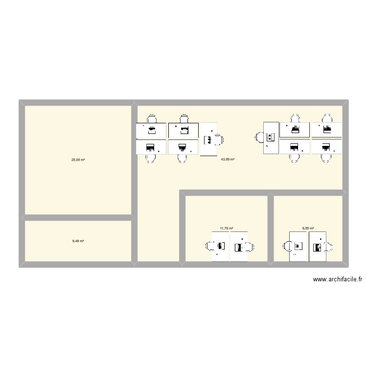 RDC droit. Plan de 5 pièces et 100 m2