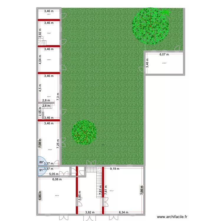 RDC Square. Plan de 10 pièces et 224 m² RDC Square. Plan de 10 pièces et 224 m²