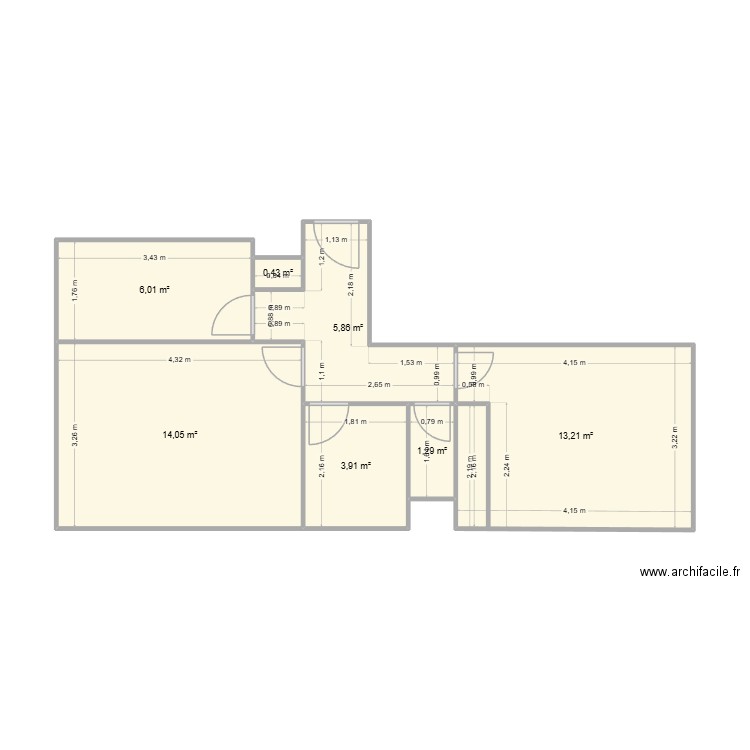 152. Plan de 7 pièces et 45 m2