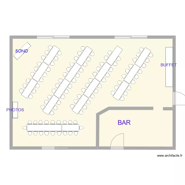 Plan de table 50 et 18 ans. Plan de 1  et 142 m²