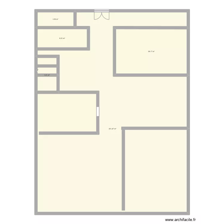1ze. Plan de 5 pièces et 247 m² 1ze. Plan de 5 pièces et 247 m²