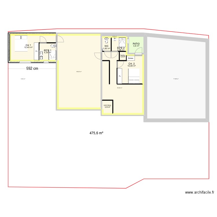 X5 V1. Plan de 13 pièces et 184 m2