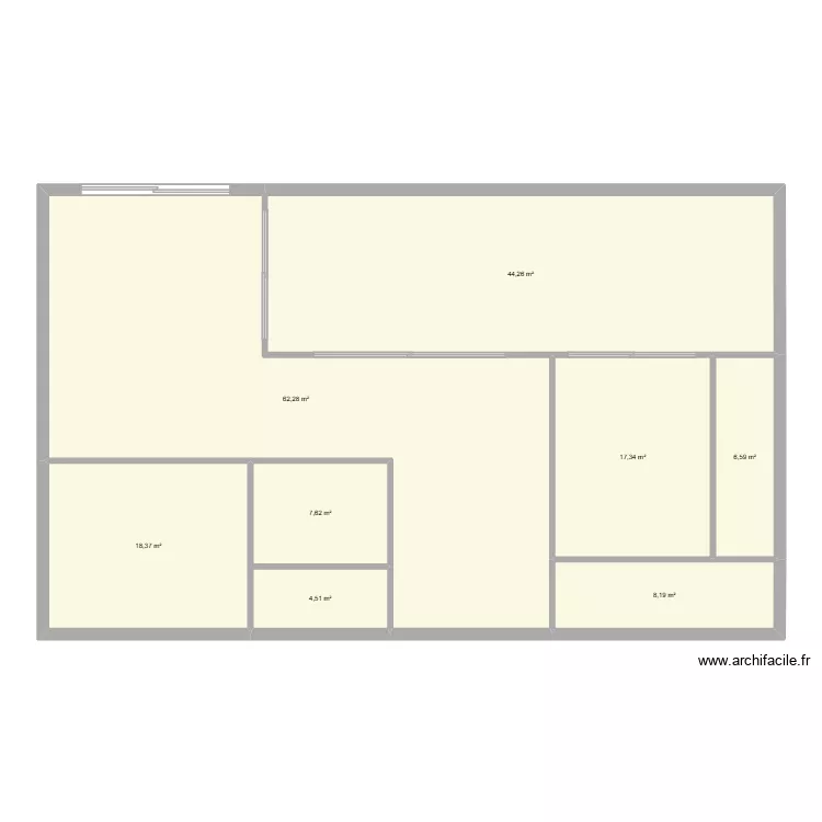 Appartement &eacute;tage. Plan de 8 pièces et 169 m²