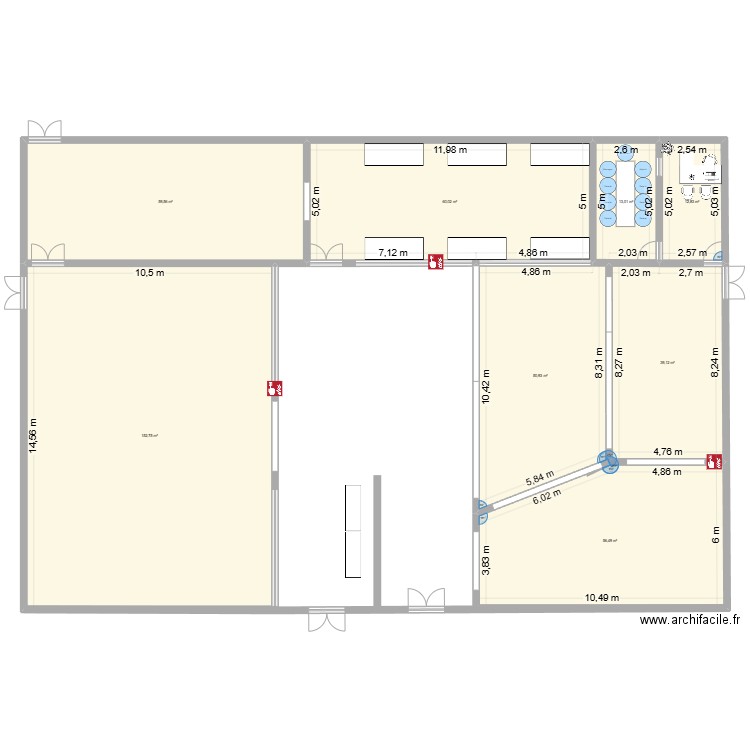 Projet entreprise BLOC2. Plan de 8 pièces et 445 m2