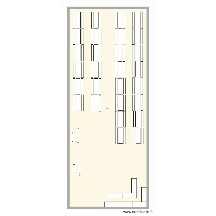Flender. Plan de 1  et 242 m²