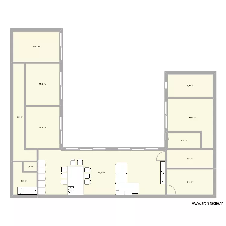 Maison U. Plan de 12  et 133 m²