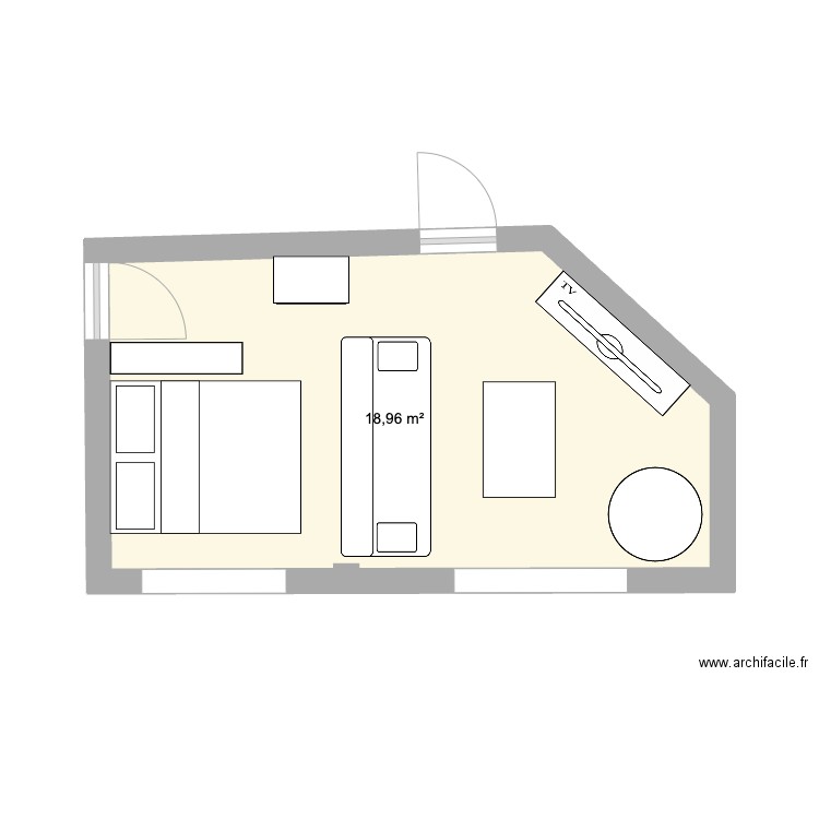 Esther Dispo 1. Plan de 1 pièce et 19 m2