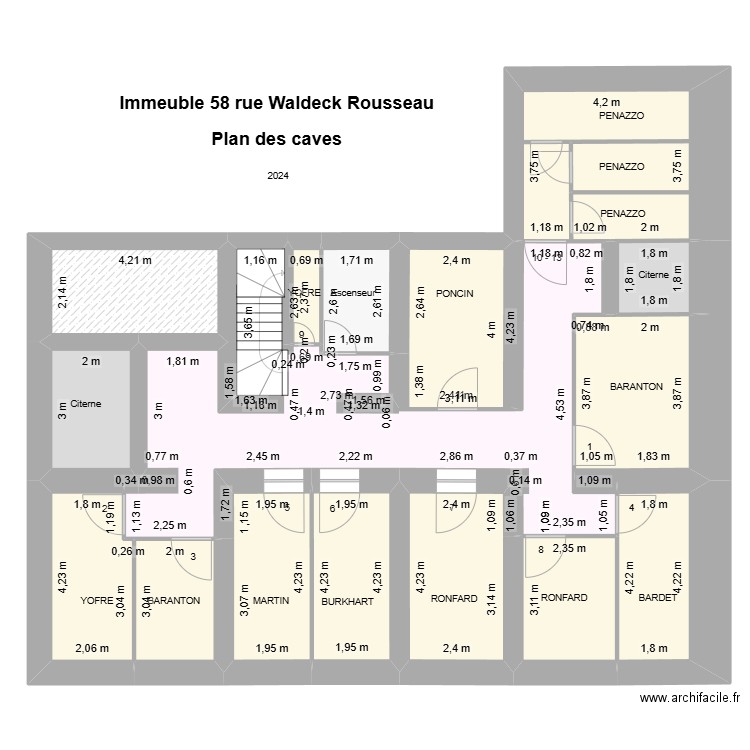 Caves WR. Plan de 16 pièces et 159 m2