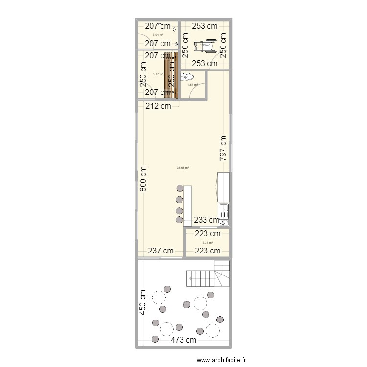 club house tennis. Plan de 6 pièces et 55 m2