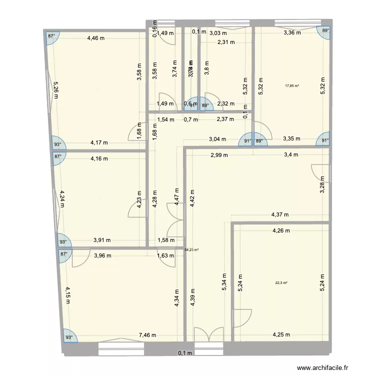 Bezier apt RDC. Plan de 7  et 164 m²