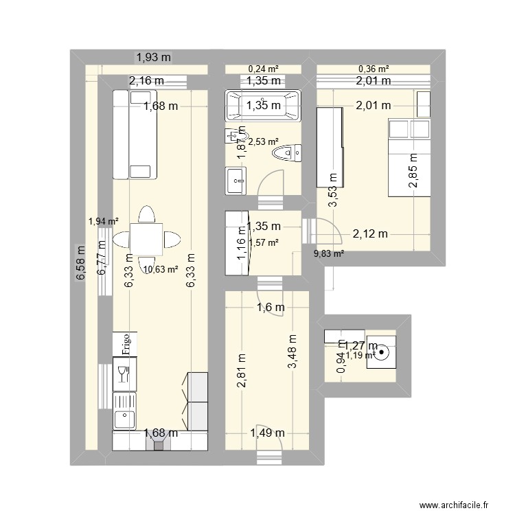 Chez moi. Plan de 8 pièces et 28 m2