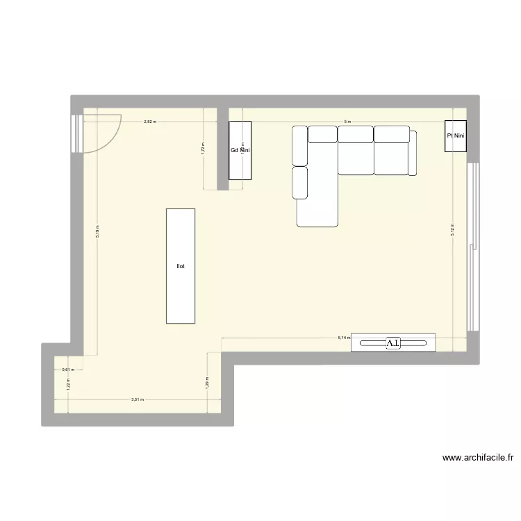 Cuisine + Salon Huy. Plan de 1  et 45 m²
