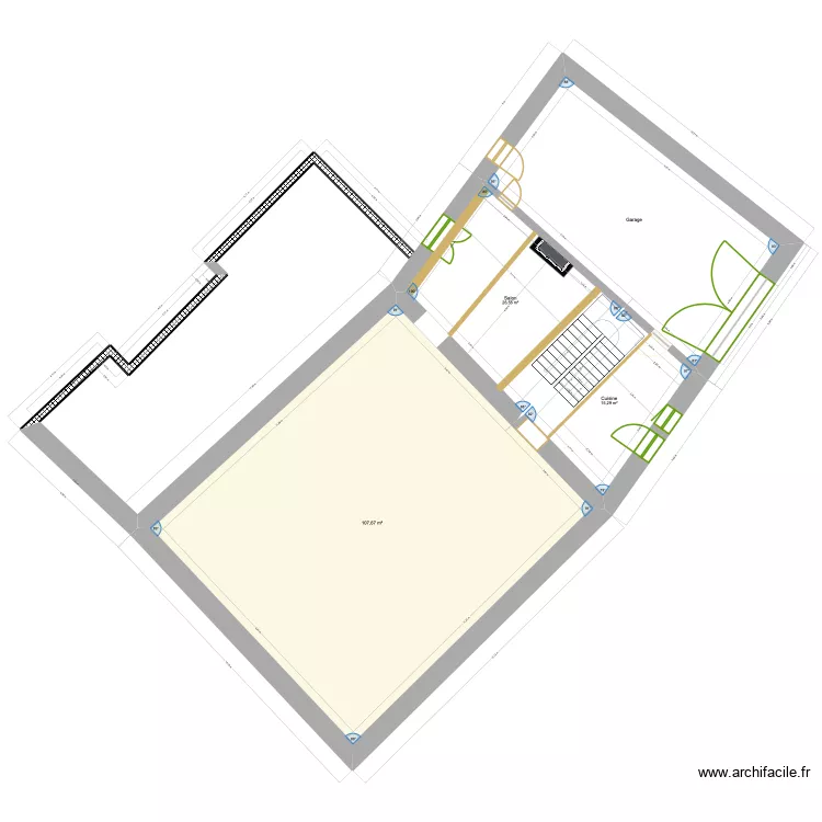 Bellenot rez-de-chauss&eacute;e. Plan de 5  et 194 m²