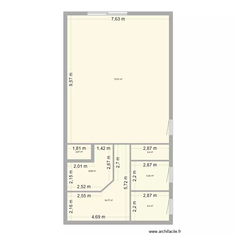 prof yoga p1. Plan de 7  et 115 m²