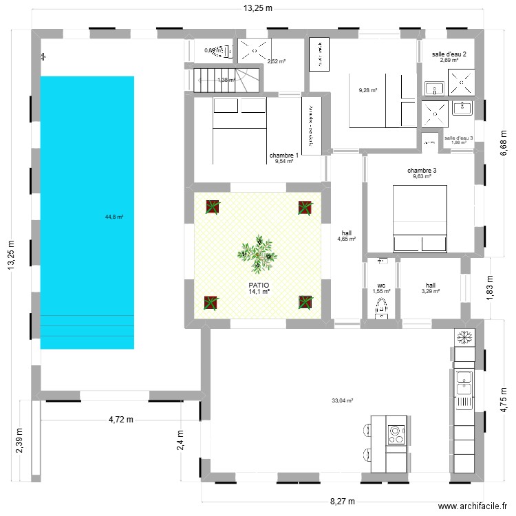 patio simple bis bis. Plan de 14 pièces et 139 m2