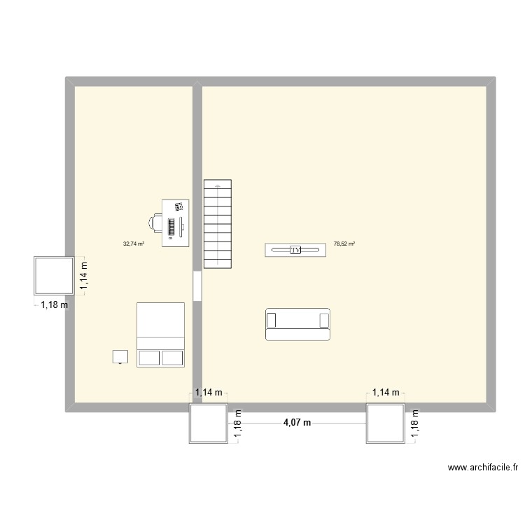 COMBLES. Plan de 2 pièces et 111 m2